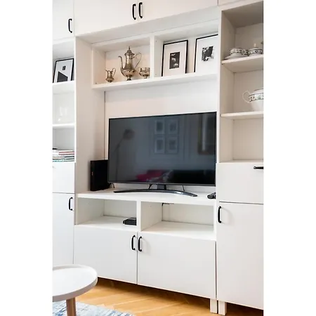 Chlodna Innovative Apartment Warsaw